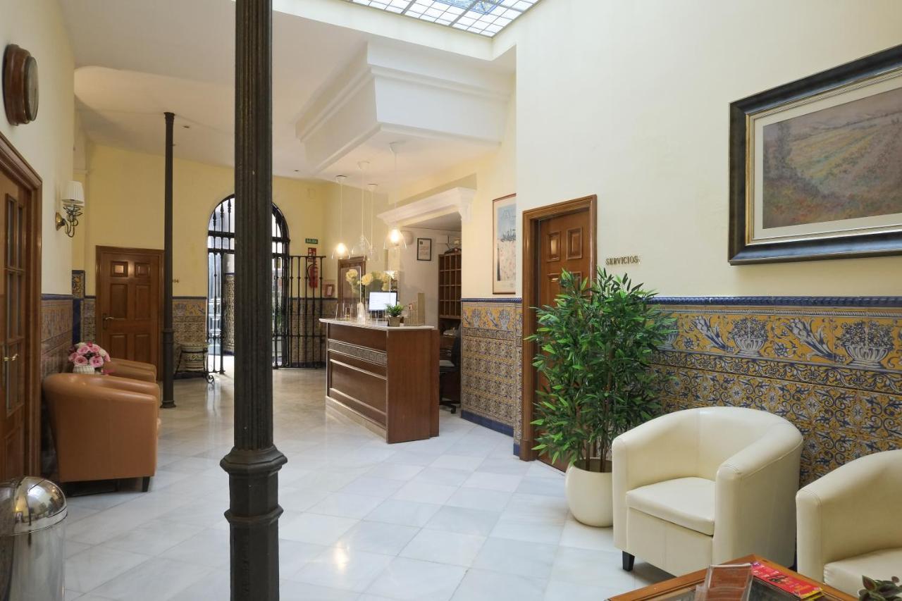 Hotel Londres Sevilla Exteriör bild