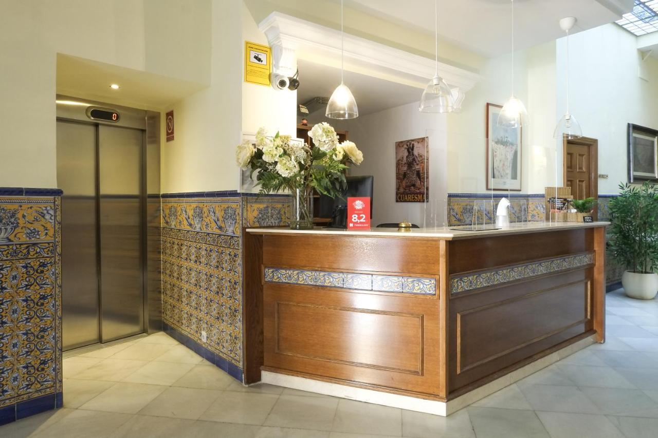 Hotel Londres Sevilla Exteriör bild