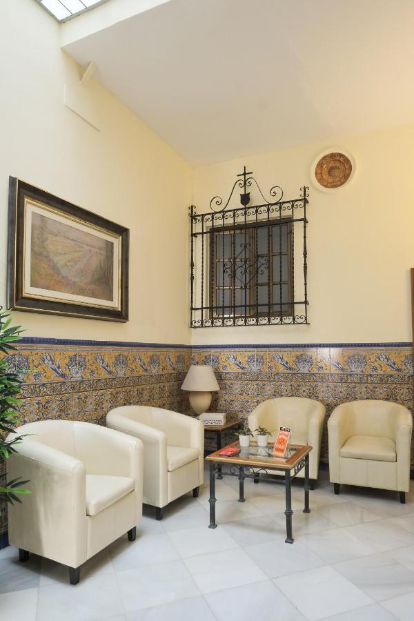 Hotel Londres Sevilla Exteriör bild