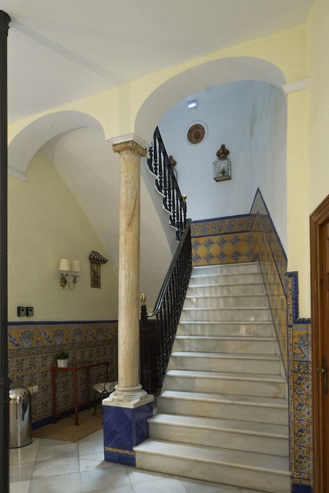 Hotel Londres Sevilla Exteriör bild