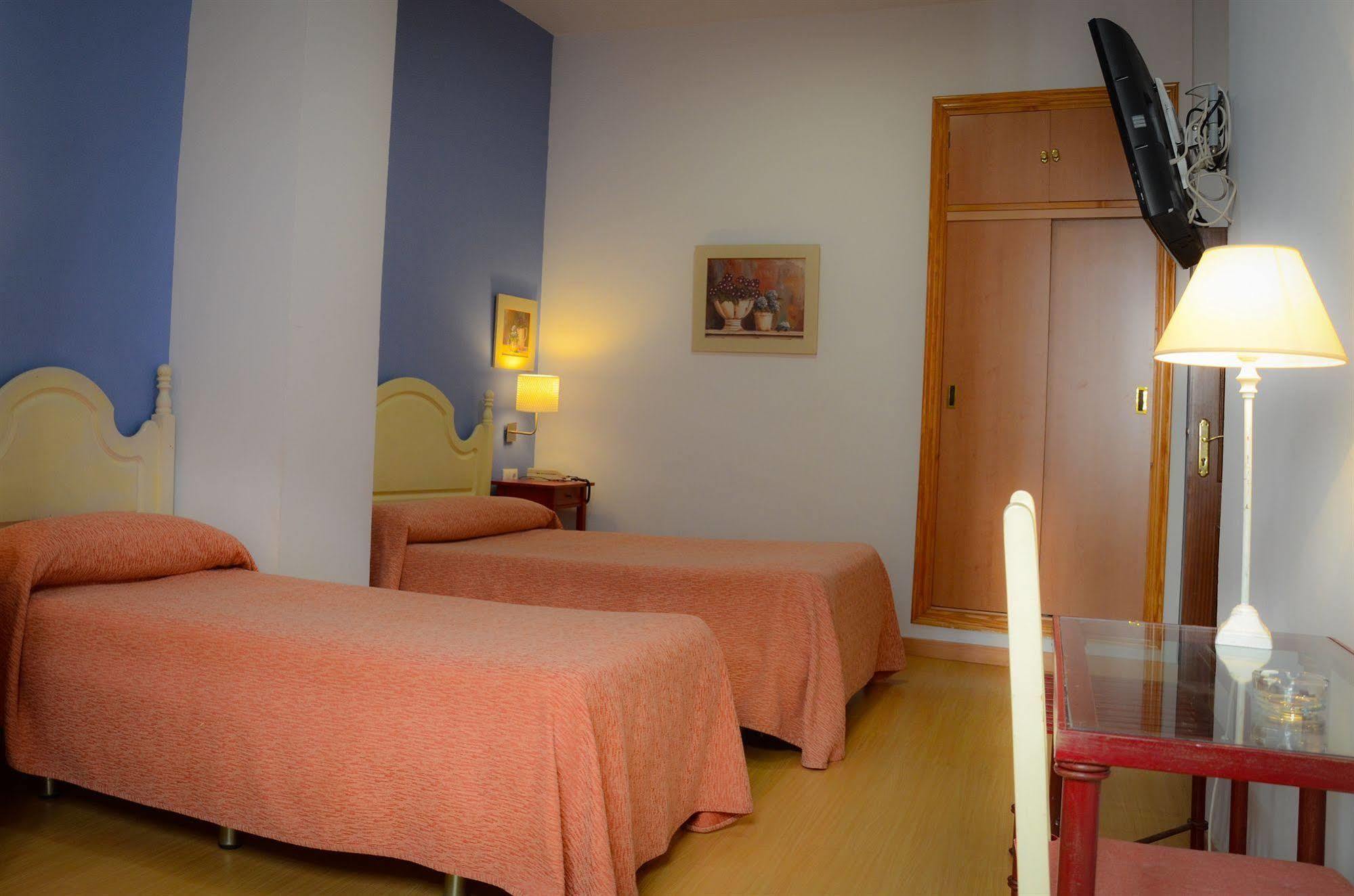 Hotel Londres Sevilla Exteriör bild